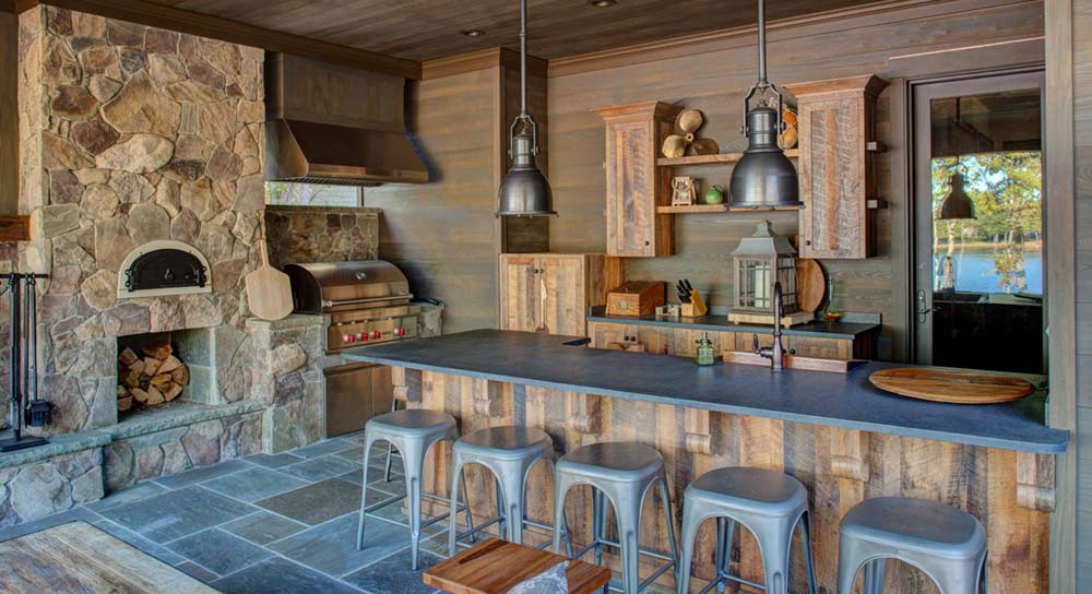 10 Incredible Outdoor Kitchens We Love