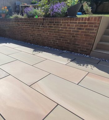 Rippon Buff Sawn Sandstone