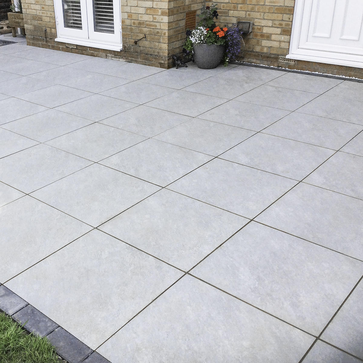 silver-grey-porcelain-paving