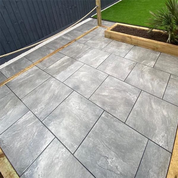 valencia-grey-porcelain-paving