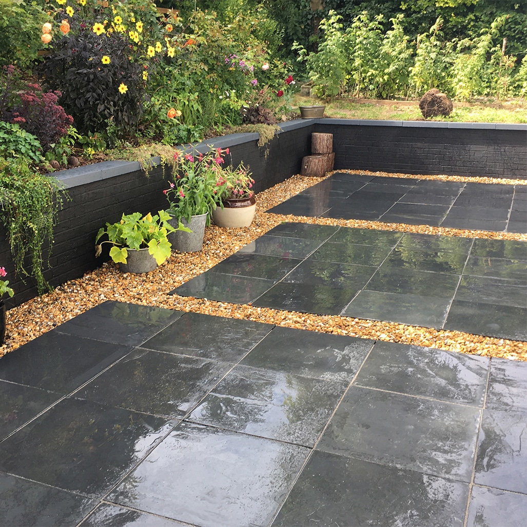 blue-black-slate-paving