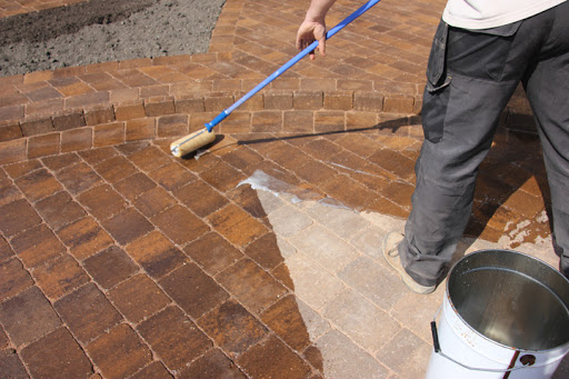 Sealing Patio Paving